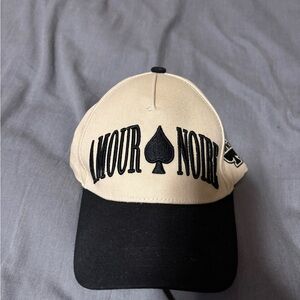 AMOUR NOIR Embroidered Spade Baseball Cap - Cream & Black